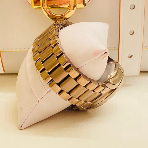 Michael Kors unisex watch # 6247 - Picture 7 of 12